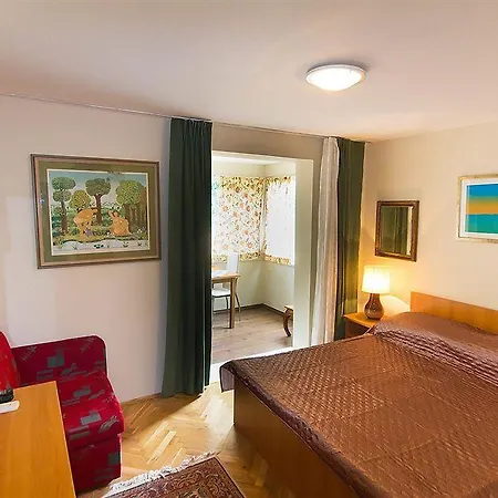 Boutique Dorma Bed & Breakfast 4*