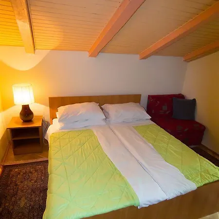 krevet i doručak Boutique Dorma 4*